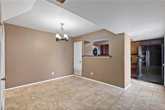 2101 Barak Lane 14, Bryan, TX 77802