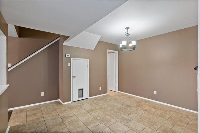 2101 Barak Lane 14, Bryan, TX 77802