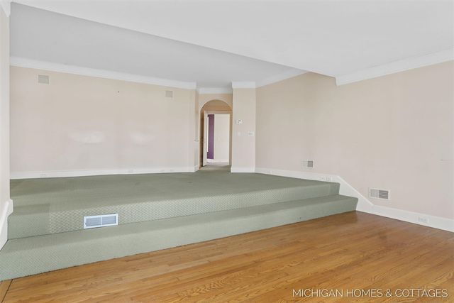 714 N Shore Drive, Holland, MI 49424