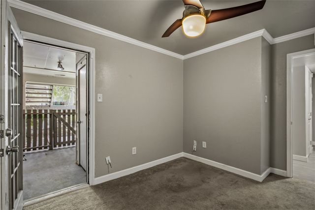 3206 S Fielder Road 100, Arlington, TX 76015