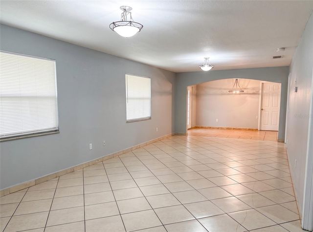 1708 E GENESEE STREET, Tampa, FL 33610