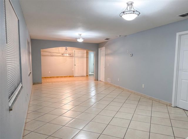 1708 E GENESEE STREET, Tampa, FL 33610