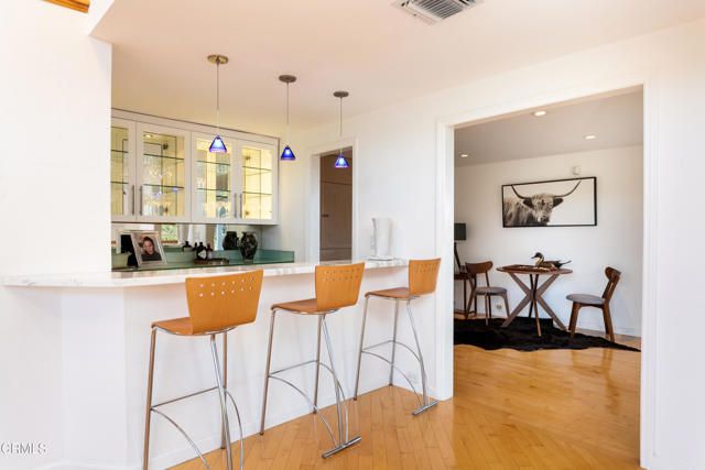 363 Patrician Way, Pasadena, CA 91105