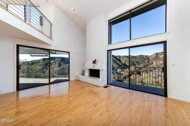 363 Patrician Way, Pasadena, CA 91105