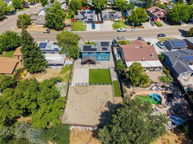 5795 Casa Grande, Rocklin, CA 95677