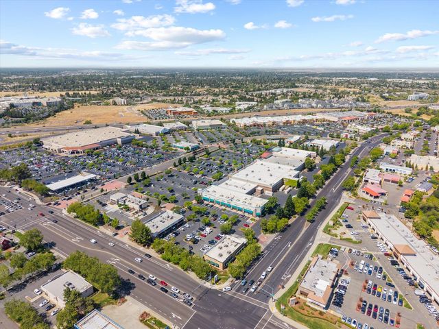 5795 Casa Grande, Rocklin, CA 95677