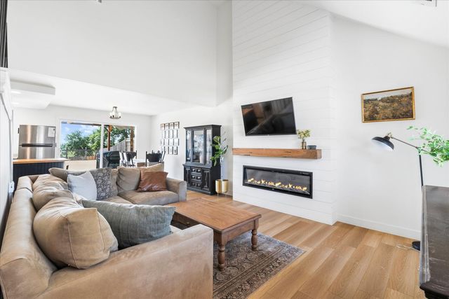 5795 Casa Grande, Rocklin, CA 95677