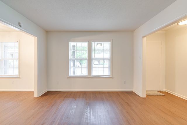 4054 STILLWOOD DR, Memphis, TN 38128