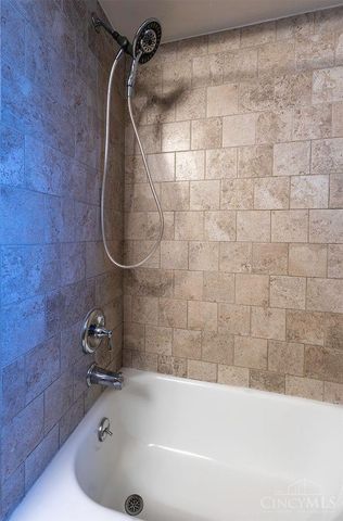 9385 Gina Drive, West Chester, OH 45069