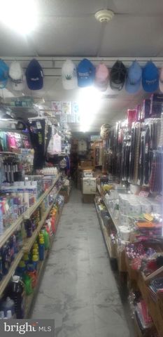2246 RIDGE AVE, Philadelphia, PA 19121