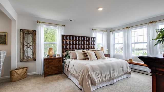 1104 Canyon Dr, Portland, TN 37148