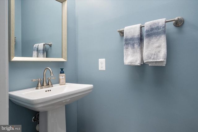 6207 BELMONT CIR, Mount Airy, MD 21771