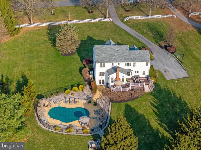 6207 BELMONT CIR, Mount Airy, MD 21771