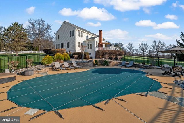 6207 BELMONT CIR, Mount Airy, MD 21771