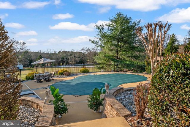 6207 BELMONT CIR, Mount Airy, MD 21771