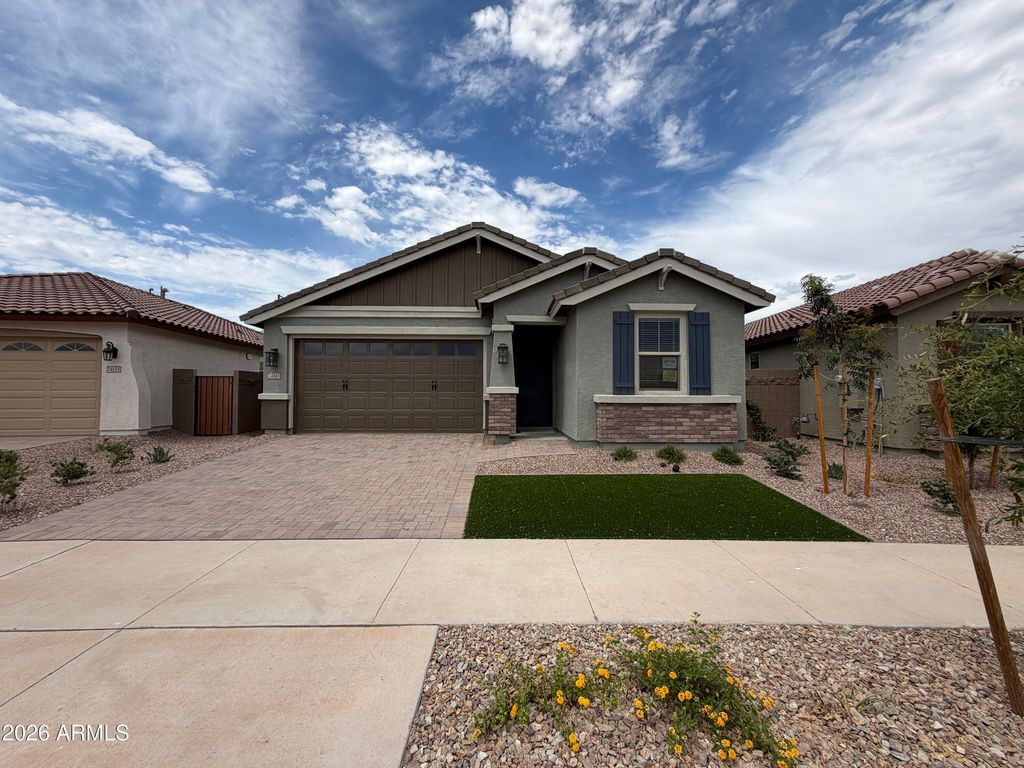 24145 N 162ND Avenue, Surprise, AZ 85387