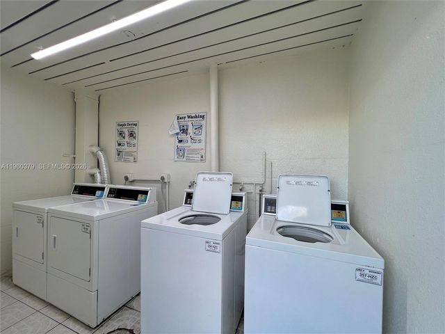 4255 N University Dr 304, Sunrise, FL 33351