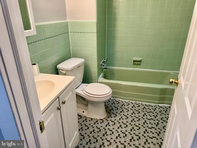 914 ANCHOR ST, Philadelphia, PA 19124