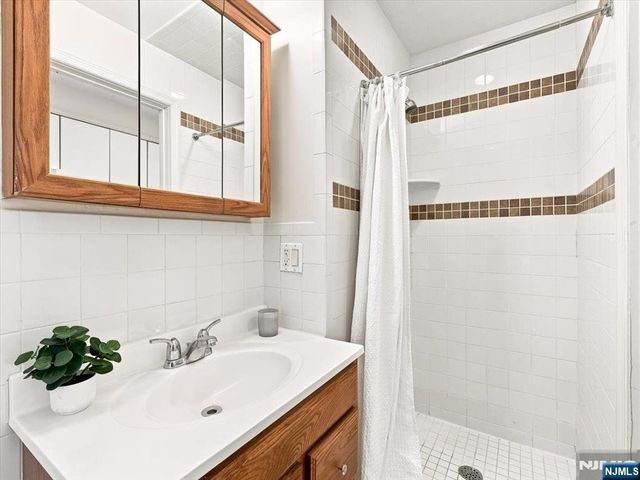 358 3rd Street 3L, Hoboken, NJ 07030