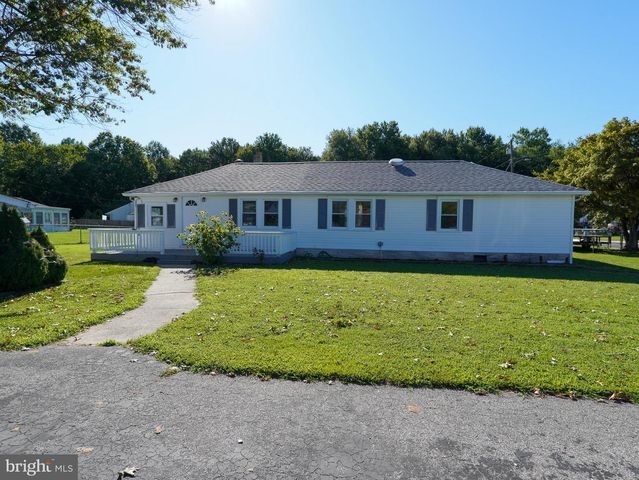 64 DARTMOUTH RD, Pennsville, NJ 08070