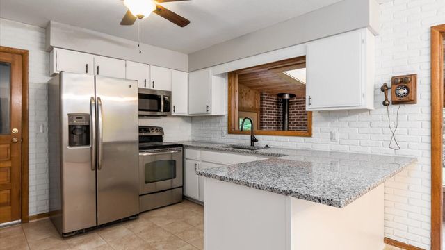 399 Pleasantview Drive, Granville, OH 43023