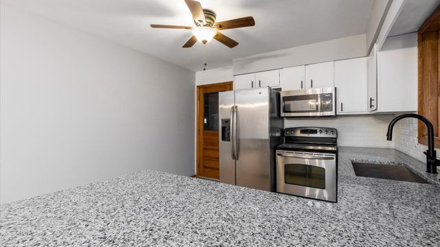 399 Pleasantview Drive, Granville, OH 43023