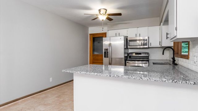 399 Pleasantview Drive, Granville, OH 43023