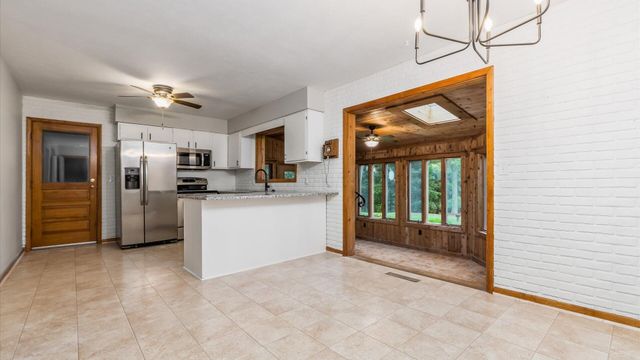 399 Pleasantview Drive, Granville, OH 43023