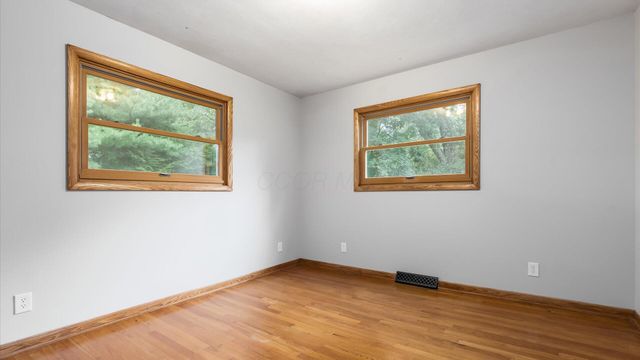 399 Pleasantview Drive, Granville, OH 43023