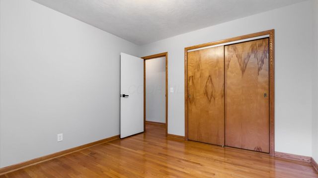 399 Pleasantview Drive, Granville, OH 43023