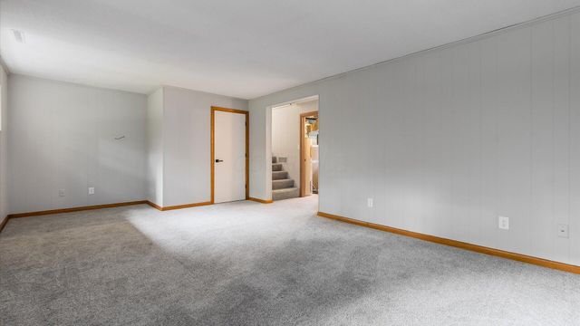 399 Pleasantview Drive, Granville, OH 43023