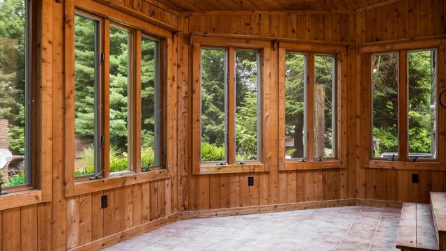 399 Pleasantview Drive, Granville, OH 43023