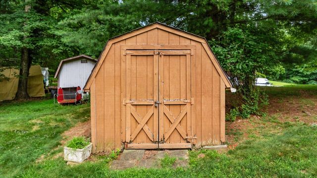 399 Pleasantview Drive, Granville, OH 43023