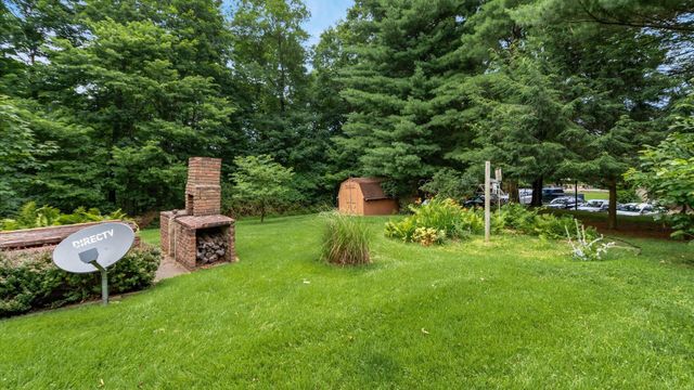 399 Pleasantview Drive, Granville, OH 43023