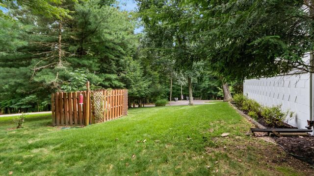 399 Pleasantview Drive, Granville, OH 43023