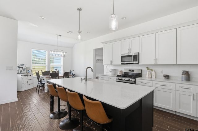 745 County Road 3240, Mount Pleasant, TX 75455