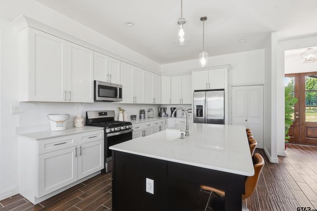 745 County Road 3240, Mount Pleasant, TX 75455