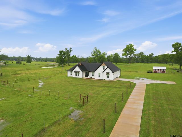 745 County Road 3240, Mount Pleasant, TX 75455