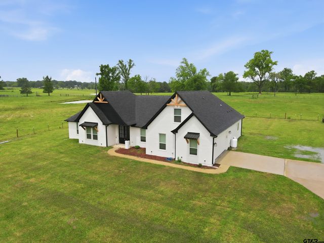 745 County Road 3240, Mount Pleasant, TX 75455
