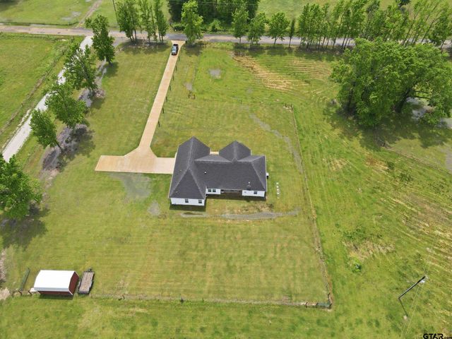 745 County Road 3240, Mount Pleasant, TX 75455