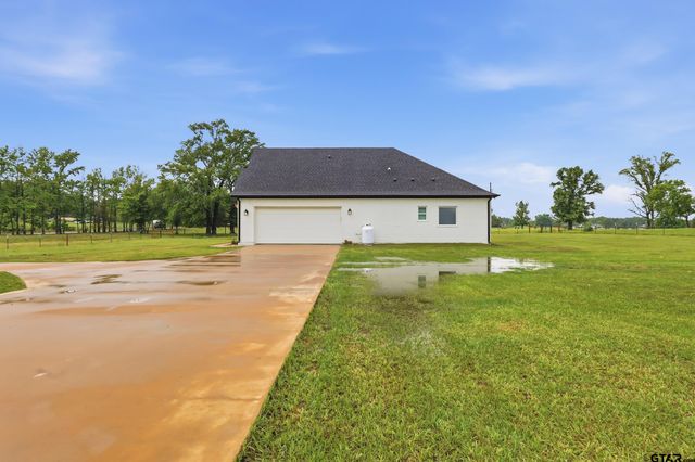 745 County Road 3240, Mount Pleasant, TX 75455