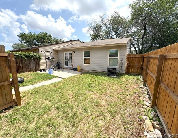 1215 Klondike, San Antonio, TX 78245