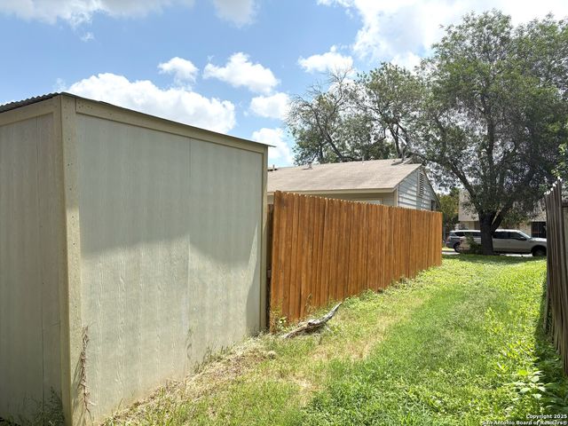 1215 Klondike, San Antonio, TX 78245