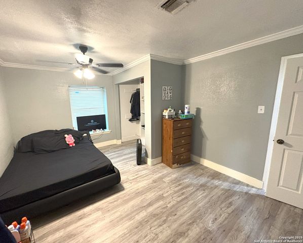 1215 Klondike, San Antonio, TX 78245