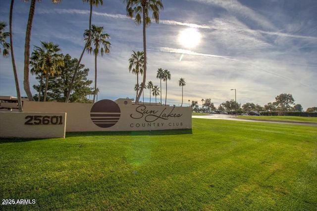 9324 E CACTUS Lane S, Sun Lakes, AZ 85248