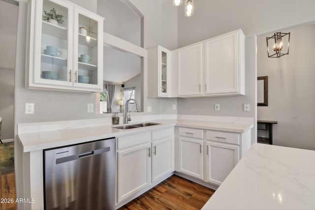 4104 W Shannon Street, Chandler, AZ 85226