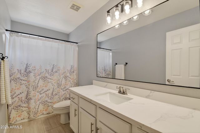 4104 W Shannon Street, Chandler, AZ 85226