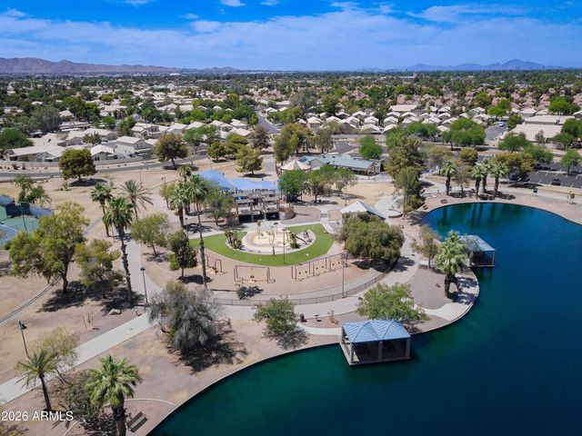 4104 W Shannon Street, Chandler, AZ 85226