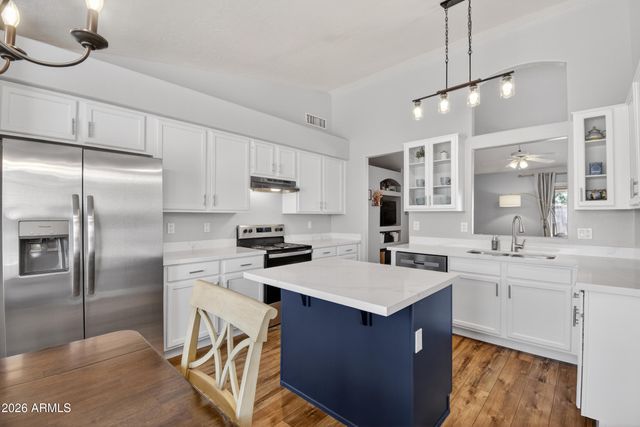 4104 W Shannon Street, Chandler, AZ 85226