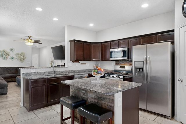 6919 Silver Moon Road NW, Albuquerque, NM 87114